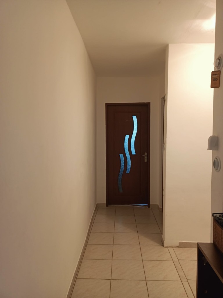 a8